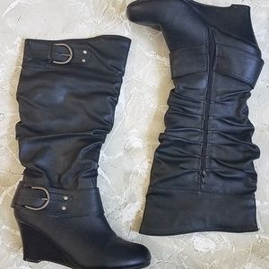 Bongo Womens Erica Tall Slouchy Boots